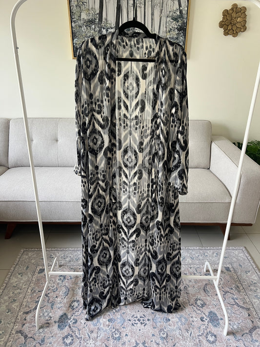 Noor Black abaya
