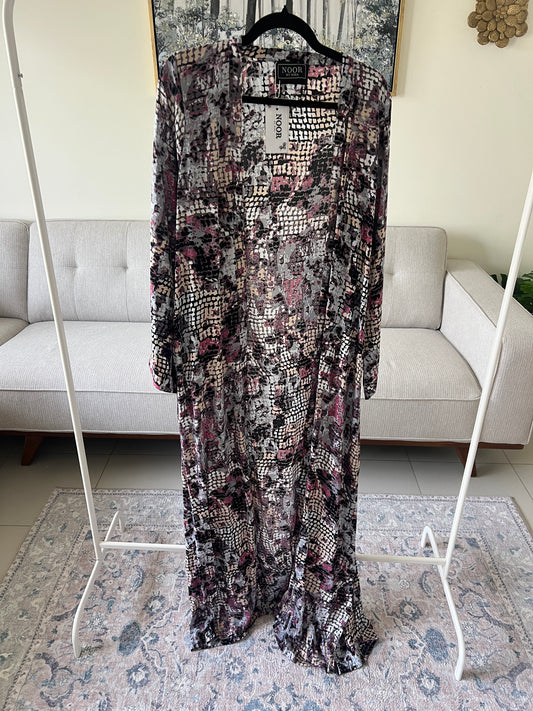 Mirage Mosaic abaya